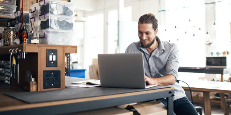 Comment mettre fin à un e-mail (exemples et plus de 40 approbations)