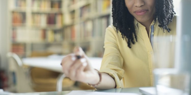 Apprenez à rédiger une lettre commerciale en français