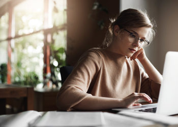 Comment bien préparer un CV