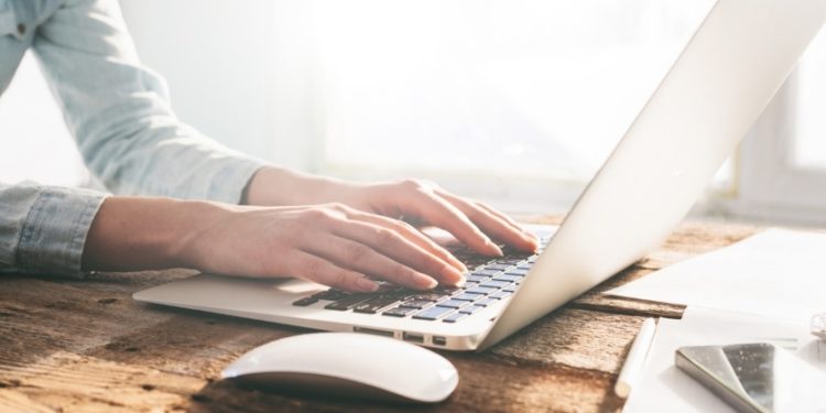 Comment rédiger un CV et une lettre de motivation gagnants en tant que diplômé en comptabilité
