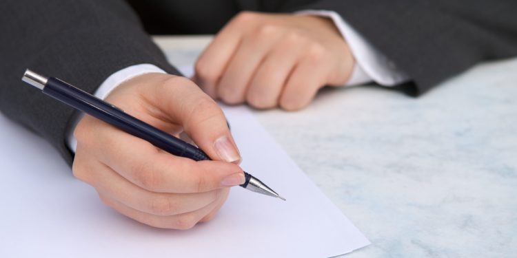 Comment rédiger une lettre de motivation pour un stage en finance