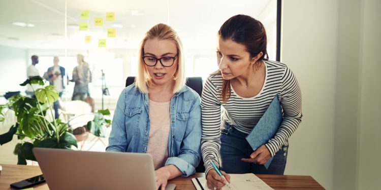 Comment terminer une lettre commerciale avec des échantillons de clôture