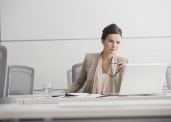 Exemples de lettre de motivation et de curriculum vitae en finance d'entrée de gamme