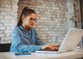 Personnaliser une lettre de motivation de changement de carrière : 5 conseils et un modèle