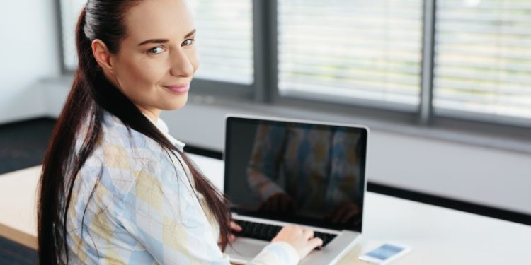 Quoi écrire dans l'e-mail avec votre CV