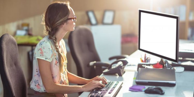 Quelle est la nouvelle clause dans le CV après l'entrée du RGPD ?