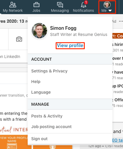 Ajoutez votre CV à LinkedIn étape 1 : cliquez sur "Voir le profil."