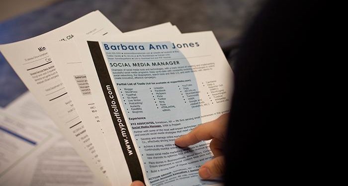 Envoi de lettres de motivation et de pièces jointes par courrier électronique