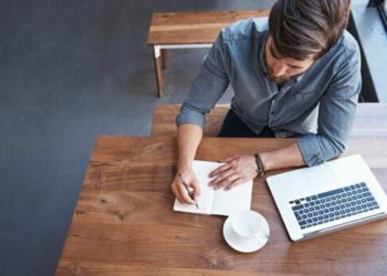 Rédaction d'exemples de conseils pour une demande d'emploi